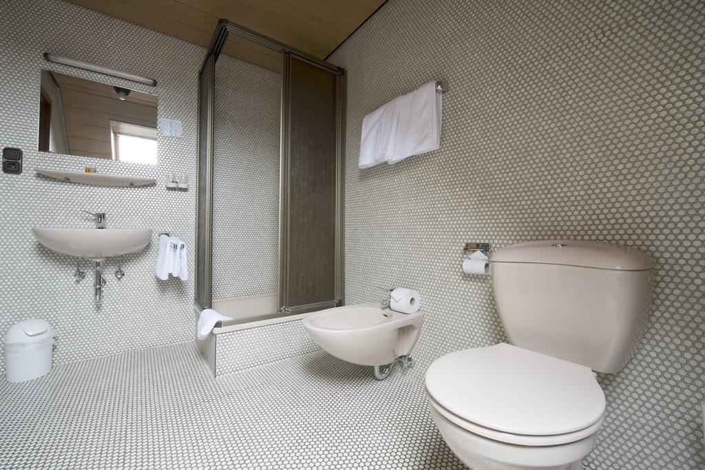 Hotel Continental Saarbrücken Pokój zdjęcie