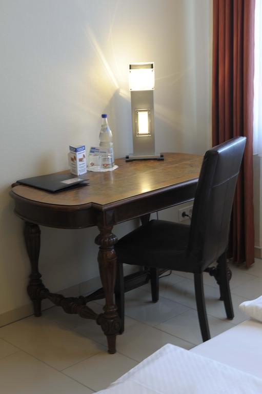 Hotel Continental Saarbrücken Zewnętrze zdjęcie
